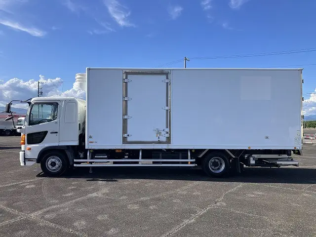 日野 レンジャー TKG-FD9JLAG(2WD)の写真4