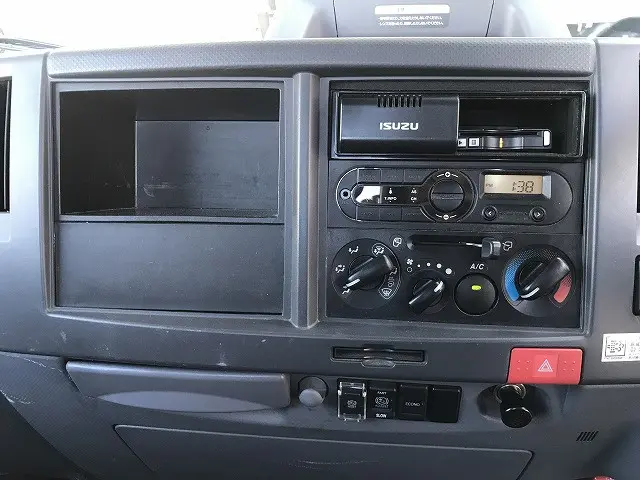 いすゞ エルフ 2RG-NMR88R(2WD)の写真27
