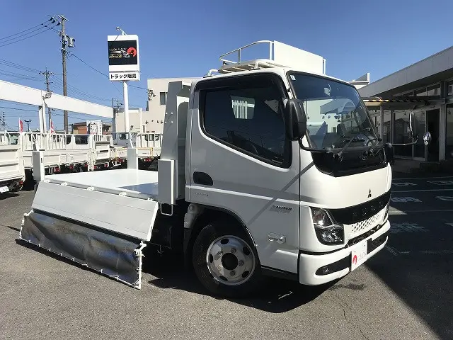 三菱 キャンター 2RG-FBA60(2WD)の写真18