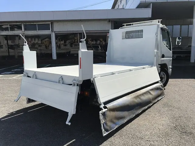 三菱 キャンター 2RG-FBA60(2WD)の写真21