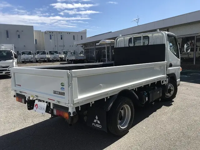 三菱 キャンター TPG-FBA20(2WD)の写真6