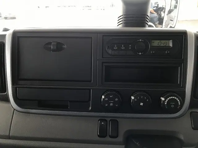 三菱 キャンター TPG-FBA20(2WD)の写真26