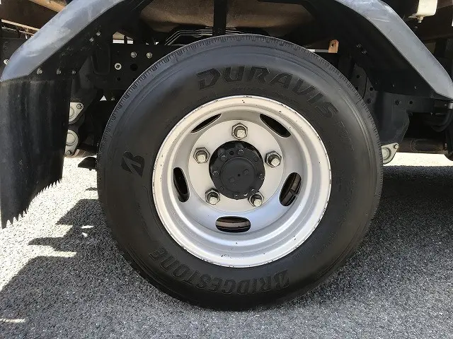 三菱 キャンター TPG-FBA20(2WD)の写真42