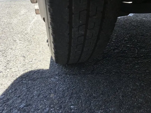 三菱 キャンター TPG-FBA20(2WD)の写真45