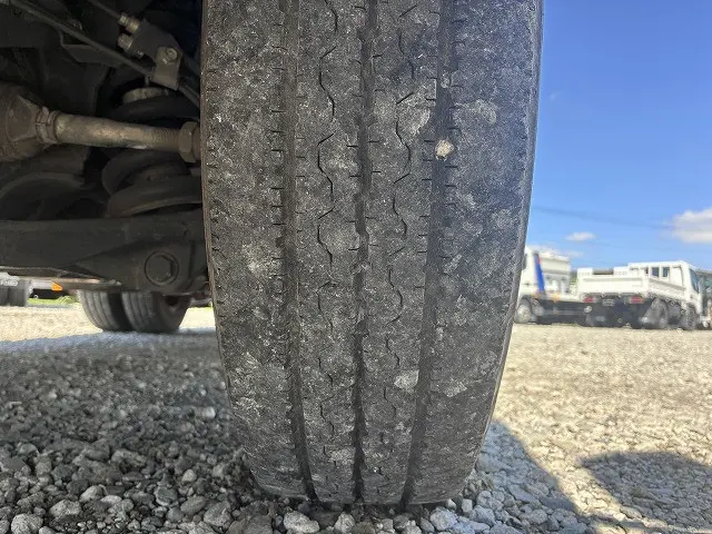 三菱 キャンター 2PG-FBAV0(2WD)の写真42