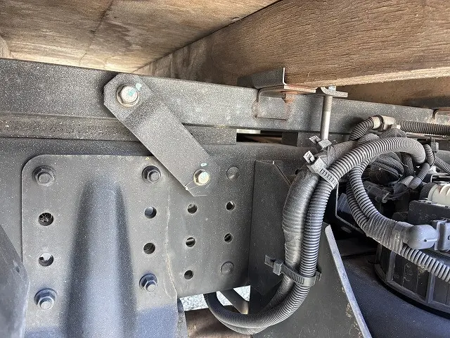 三菱 キャンター 2PG-FBAV0(2WD)の写真47