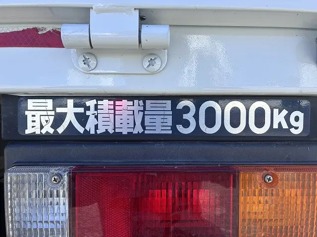 三菱 キャンター 2PG-FBAV0(2WD)の写真48