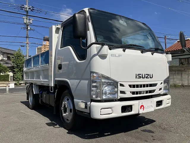 いすゞ エルフ 2RG-NKR88AN(2WD)の写真10