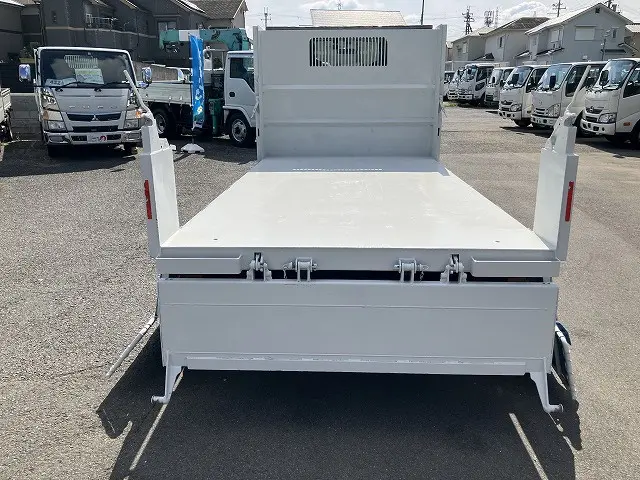 いすゞ エルフ 2RG-NKR88AN(2WD)の写真21