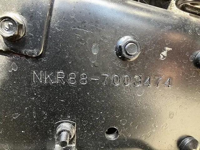 いすゞ エルフ 2RG-NKR88AN(2WD)の写真24