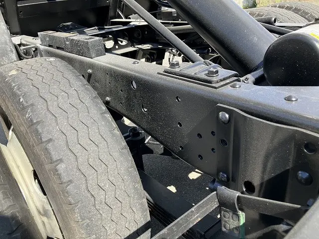いすゞ エルフ 2RG-NKR88AN(2WD)の写真29