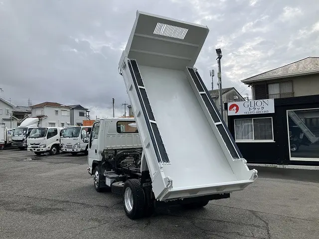 いすゞ エルフ TKG-NKS85AN(4WD)の写真6