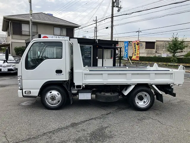 いすゞ エルフ TKG-NKS85AN(4WD)の写真11