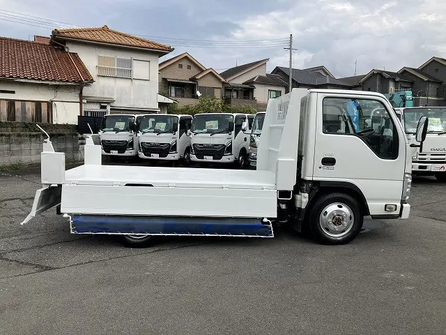 いすゞ エルフ TKG-NKS85AN(4WD)の写真19
