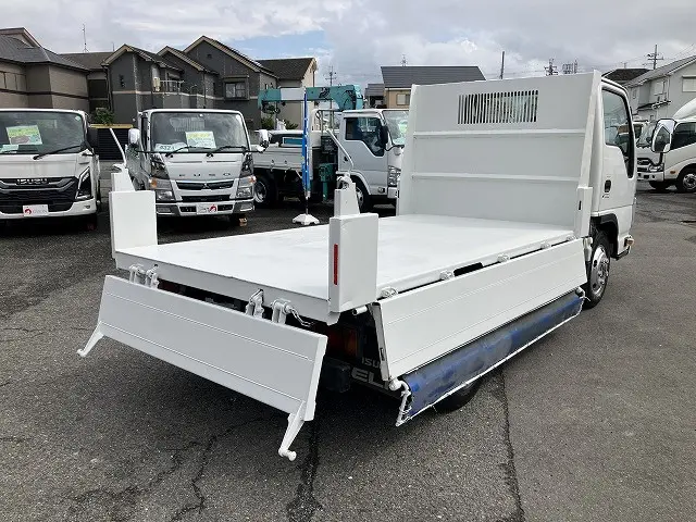 いすゞ エルフ TKG-NKS85AN(4WD)の写真22