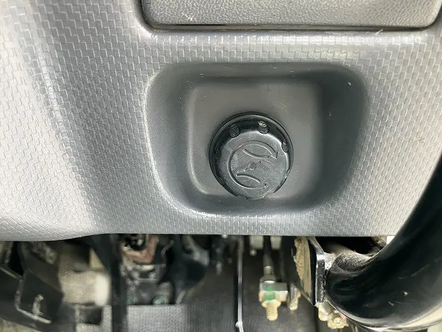いすゞ エルフ TKG-NKS85AN(4WD)の写真39