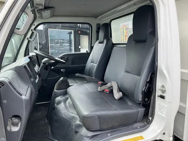 いすゞ エルフ TKG-NKS85AN(4WD)の写真47