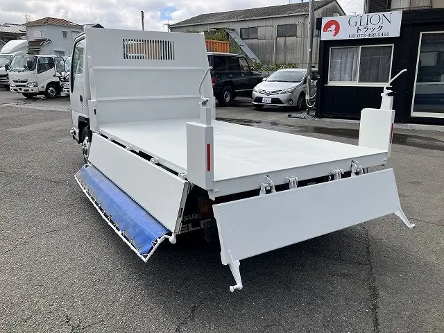 いすゞ エルフ TKG-NKS85AN(4WD)の写真21