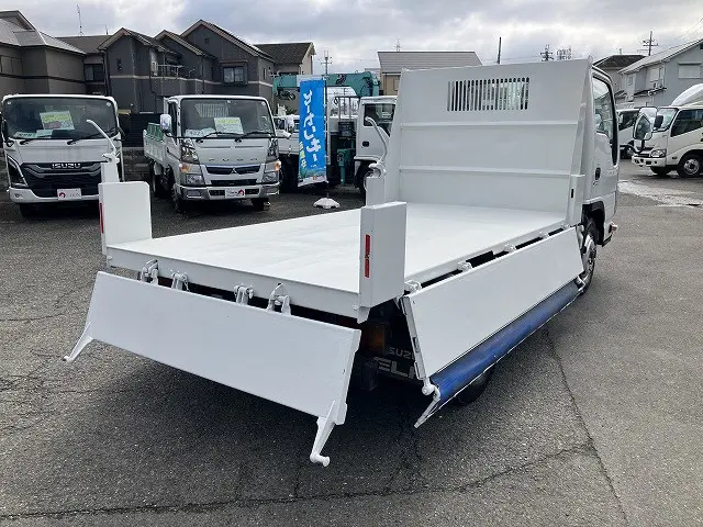 いすゞ エルフ TKG-NKS85AN(4WD)の写真23