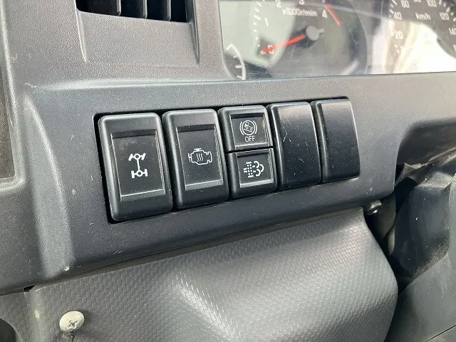 いすゞ エルフ TKG-NKS85AN(4WD)の写真33
