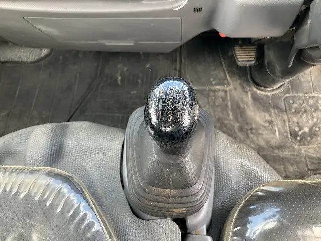いすゞ エルフ TKG-NKS85AN(4WD)の写真36