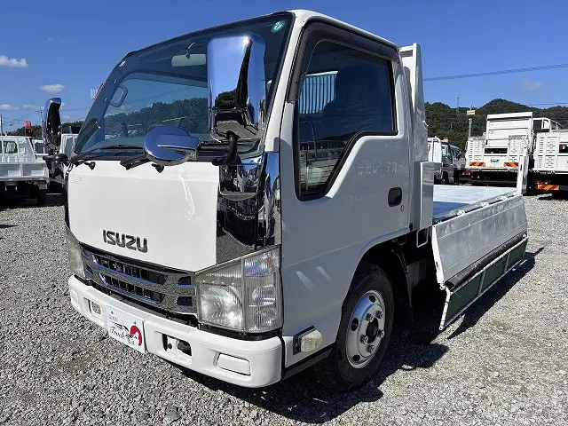 いすゞ エルフ BKG-NKR85AD(2WD)の写真18