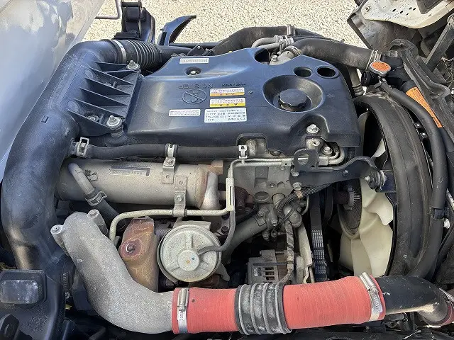 いすゞ エルフ BKG-NKR85AD(2WD)の写真35