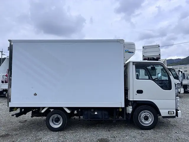 いすゞ エルフ TPG-NHR85AN(2WD)の写真5