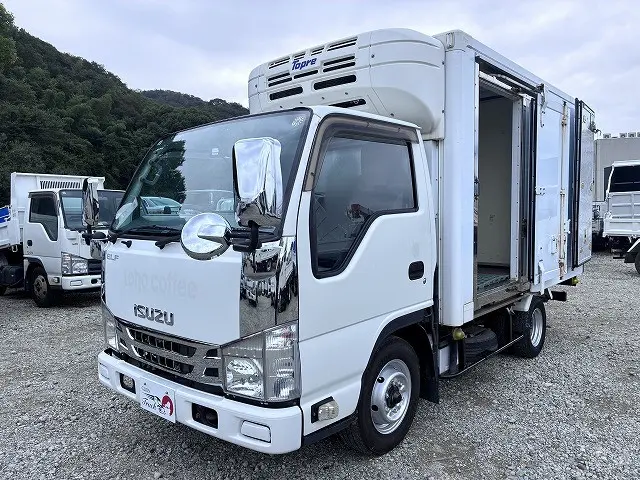 いすゞ エルフ TPG-NHR85AN(2WD)の写真9