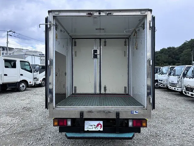 いすゞ エルフ TPG-NHR85AN(2WD)の写真14