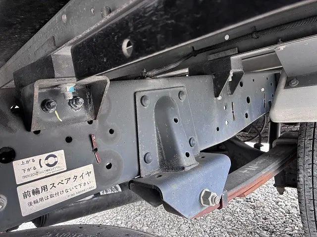 いすゞ エルフ TPG-NHR85AN(2WD)の写真43