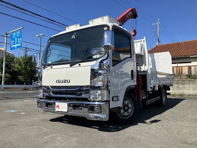 いすゞ エルフ TPG-NPR85AR(2WD)の写真1
