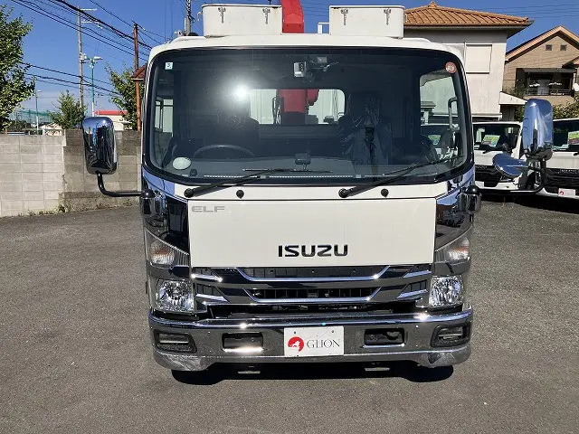 いすゞ エルフ TPG-NPR85AR(2WD)の写真2