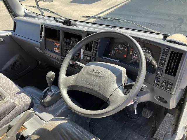いすゞ エルフ TPG-NPR85AR(2WD)の写真23