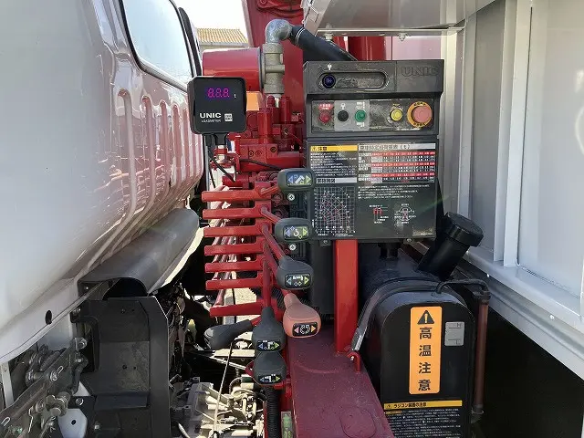 いすゞ エルフ TPG-NPR85AR(2WD)の写真42