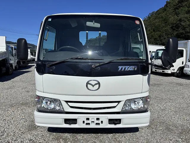 マツダ タイタン KK-WH6HH(2WD)の写真2