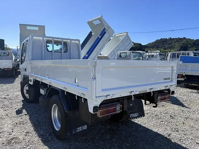 マツダ タイタン KK-WH6HH(2WD)の写真6