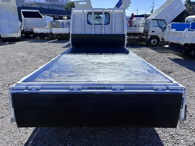 マツダ タイタン KK-WH6HH(2WD)の写真14