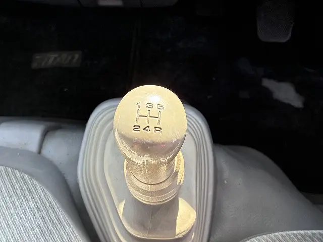 マツダ タイタン KK-WH6HH(2WD)の写真29