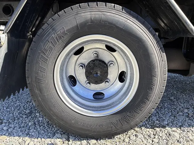 マツダ タイタン KK-WH6HH(2WD)の写真35