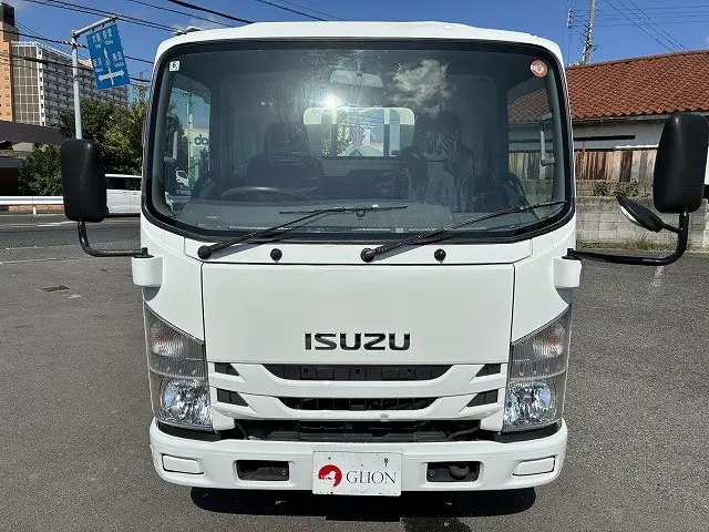 いすゞ エルフ TPG-NMR85AR(2WD)の写真2