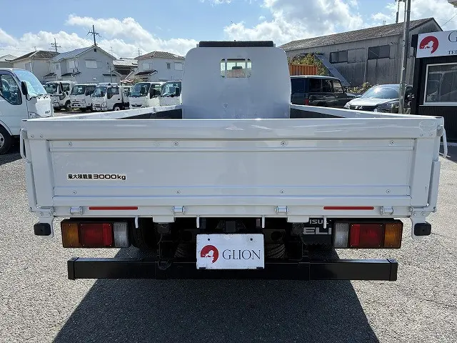 いすゞ エルフ TPG-NMR85AR(2WD)の写真7