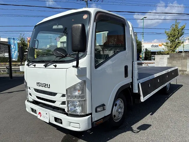 いすゞ エルフ TPG-NMR85AR(2WD)の写真9
