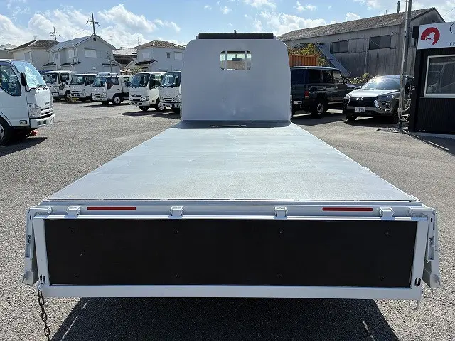 いすゞ エルフ TPG-NMR85AR(2WD)の写真14