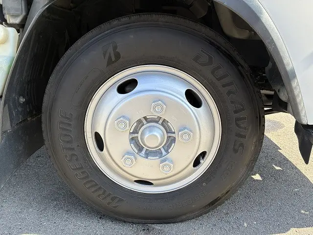 いすゞ エルフ TPG-NMR85AR(2WD)の写真21