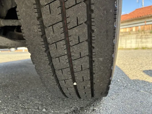 いすゞ エルフ TPG-NMR85AR(2WD)の写真24