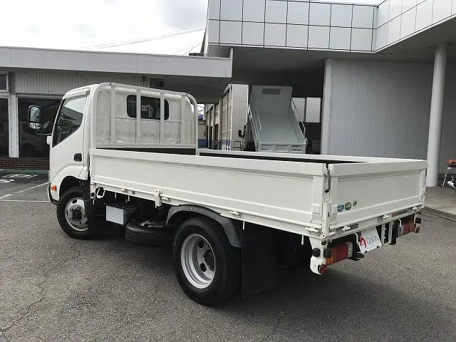 日野 デュトロ 2RG-XZU605M(2WD)の写真4