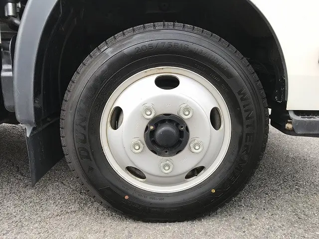 日野 デュトロ 2RG-XZU605M(2WD)の写真40