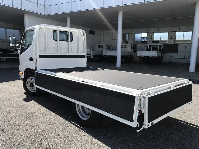 日野 デュトロ 2RG-XZU605M(2WD)の写真11
