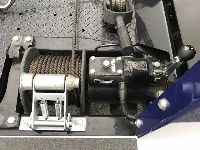 いすゞ エルフ 2TG-NPR88AM(2WD)の写真46